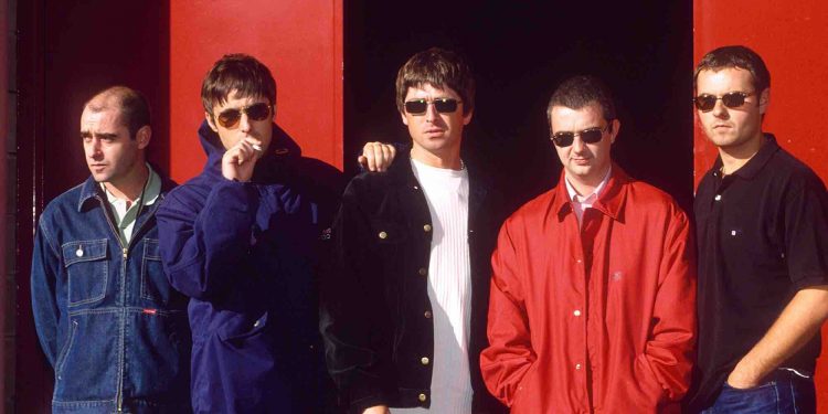 Liam Gallagher Reunites With Oasis Bandmate