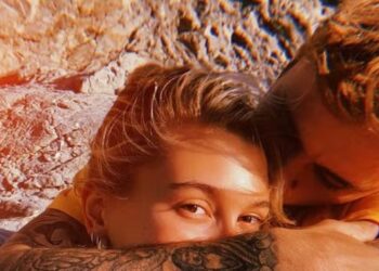 Justin Bieber Reacts To Wife’s Unbelievable Outfit