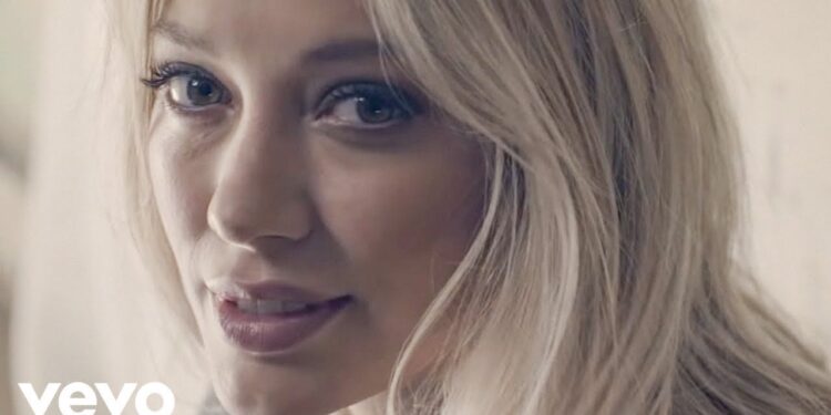 Hilary Duff Now Looks Like Madonna