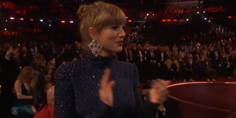 Taylor Swift ‘Supported’ By Actor Ex-Boyfriend