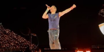 Coldplay Scandal Involves ‘One Of Wealthiest Families’
