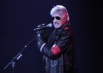 Roger Waters Not Happy With Comfortably Numb Performance