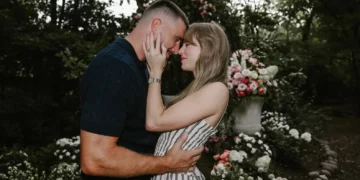 Taylor Swift’s Proposal Spent Big Money On Flowers