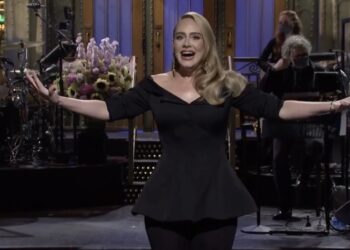 Adele set to spark bidding war for backstage film