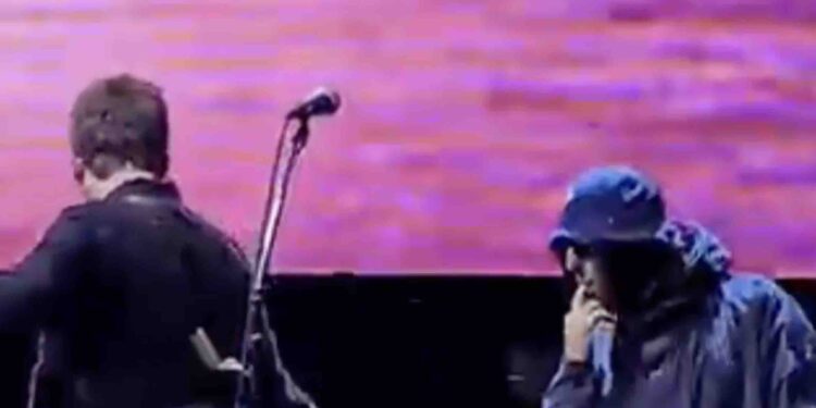 Ex-Oasis Drummer Calls Out Fight Rumors